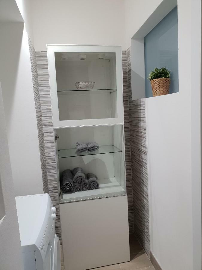 Casa Gialli คาตาเนีย ภายนอก รูปภาพ