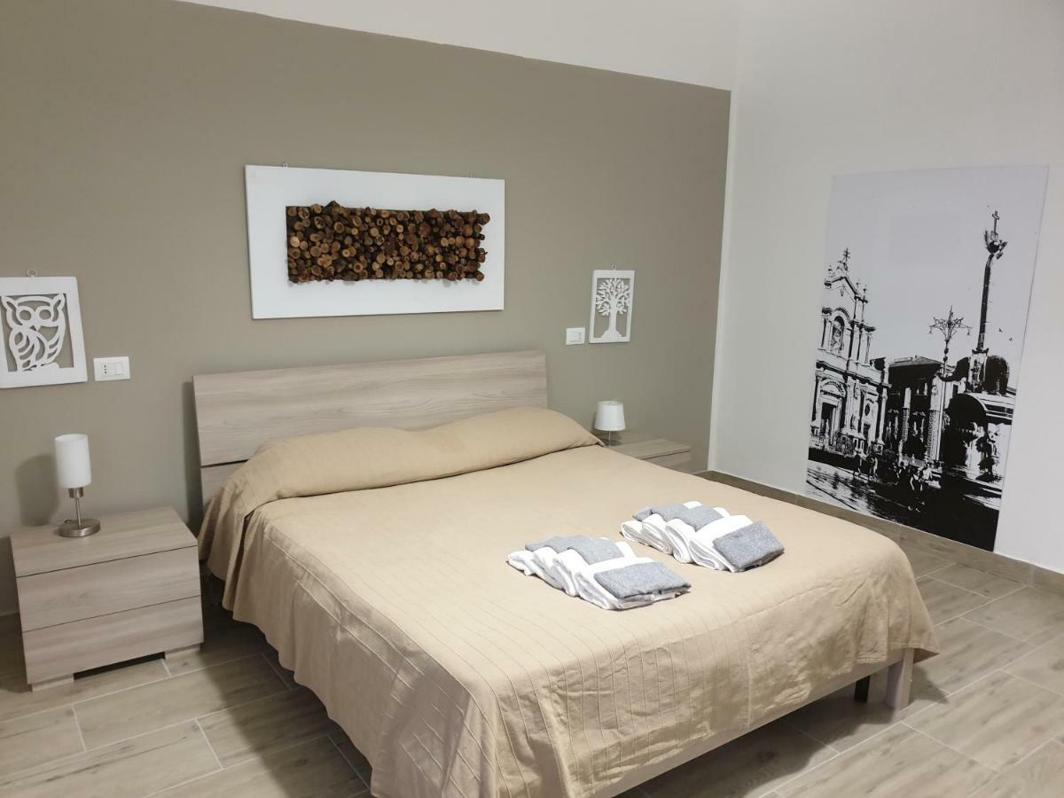 Casa Gialli คาตาเนีย ภายนอก รูปภาพ