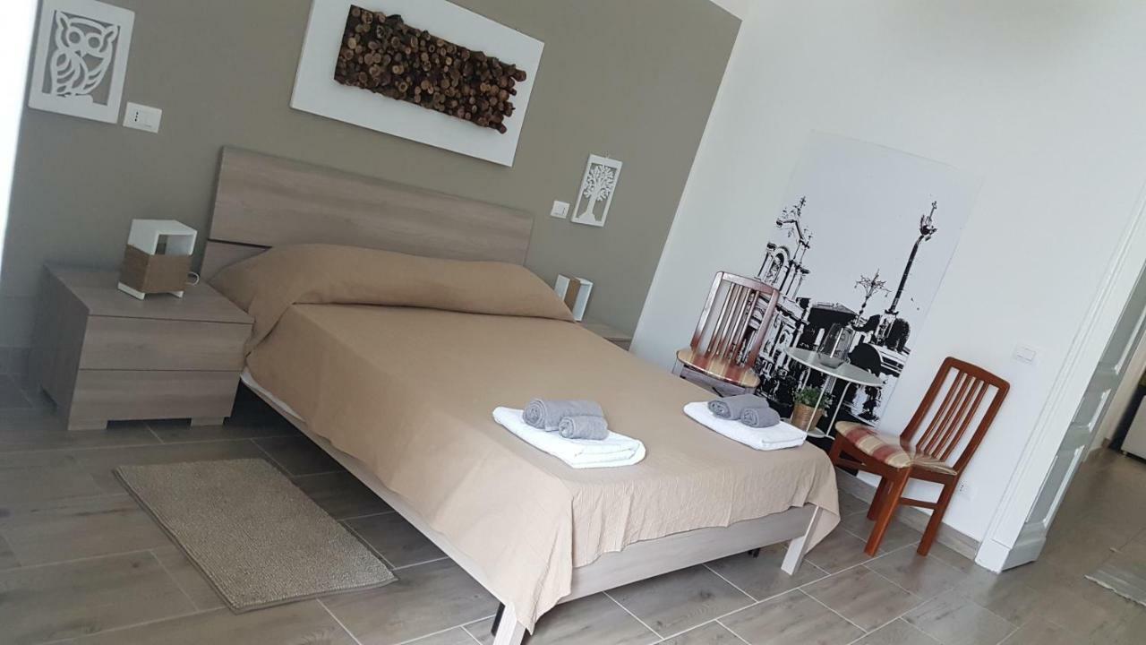 Casa Gialli คาตาเนีย ภายนอก รูปภาพ